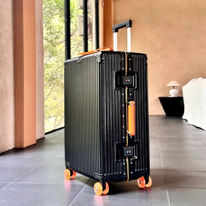 Aluminum Frame with Colorful S - огляд і ціна Aluminum Frame Carry On Luggage